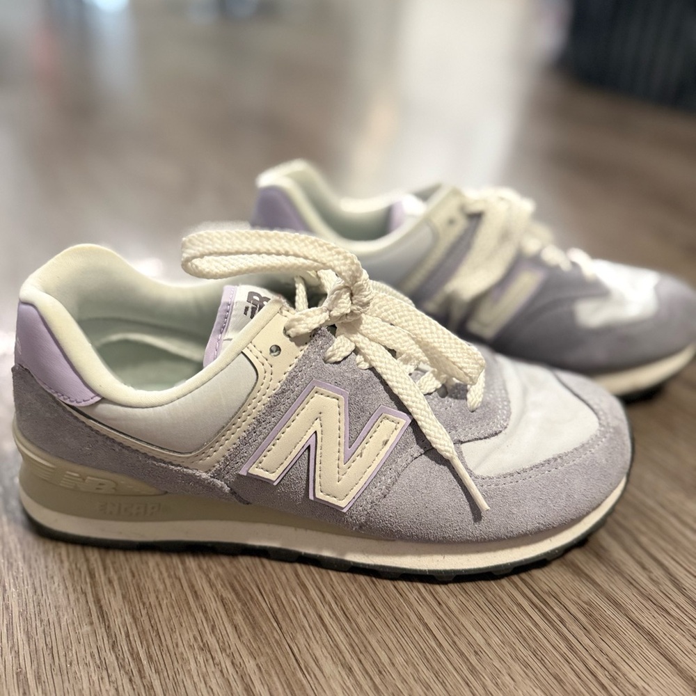 New Balance Purple 574